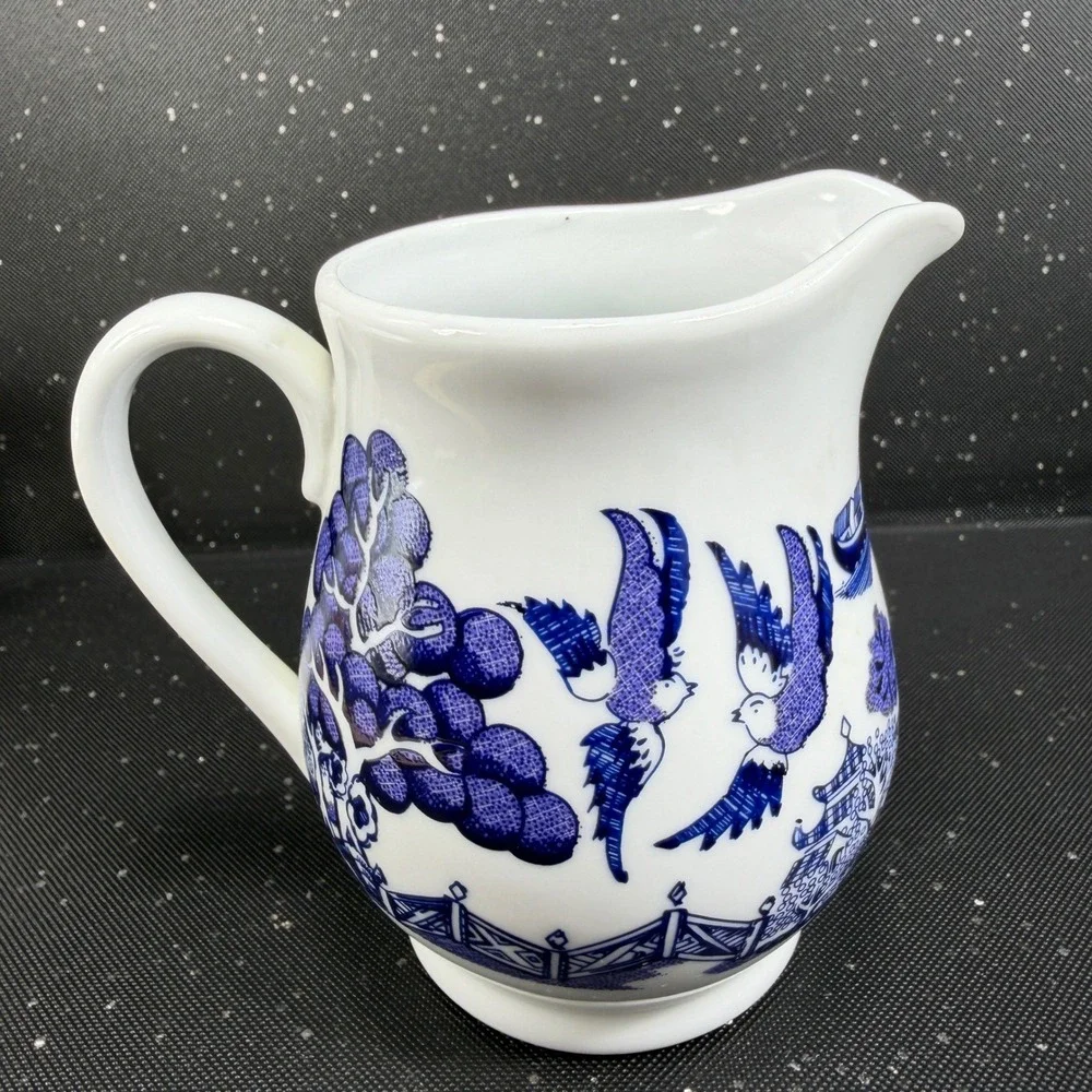 Royal Cuthbertson Blue Willow Creamer Pitcher Ceramic Cobalt White 4 inch